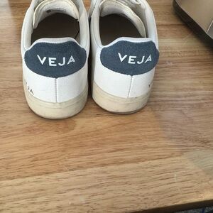Veja Cream and Gray Women's Sneakers